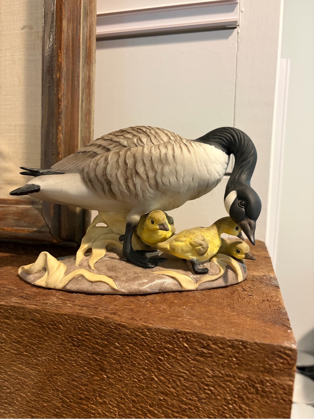 Boehm Canada Goose Figurine with Goslings #408